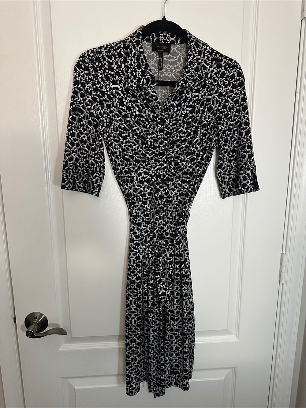Laundry By Shelli Segal Black & White Geometric Wrap Midi Dress